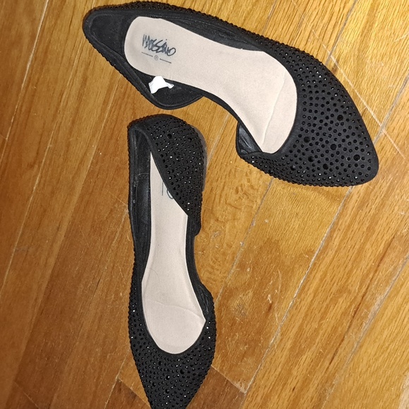 Mossimo black sparkle studded point toe flats used good condition - Picture 2 of 5